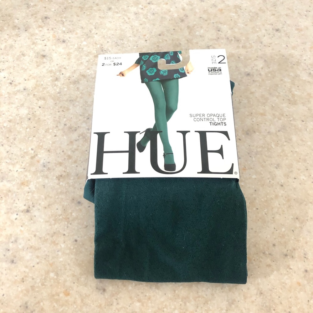 NWT HUE Super Opaque Control Top